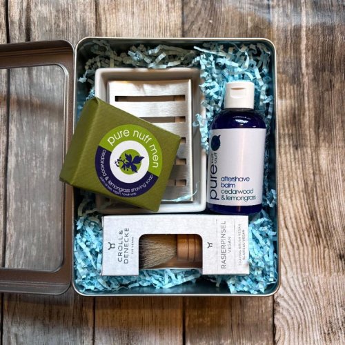 shaving box from pure nuff stuff